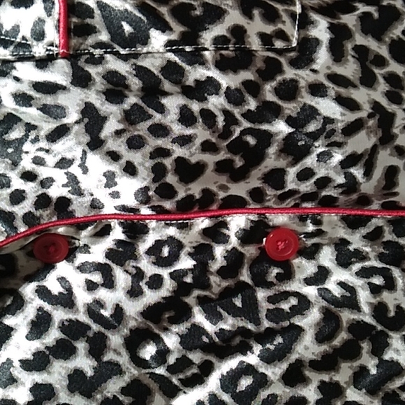 PINK K Like New Animal Print Bed Shirt Sz.2X (X-55 CRATE) - Picture 2 of 8